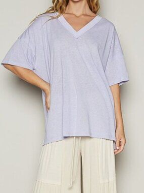 NWT POL Lilac V‑Neck Tee – Half Sleeve Cotton Blend